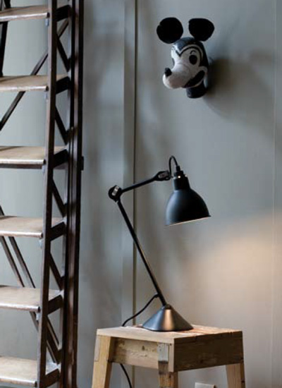 Lampe GRAS mod�le 205