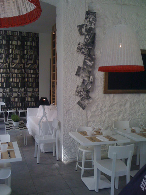 maison HAND - conseil et amnagement d'intrieur - ralisation Caf Mademoiselle - restaurant  Lyon