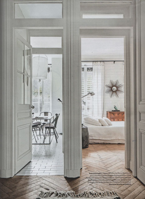La Presse parle de MAISON HAND : ELLE DECO UK fvrier 2015  - texte Sara White Wilson - photos Felix Forest / Living Inside