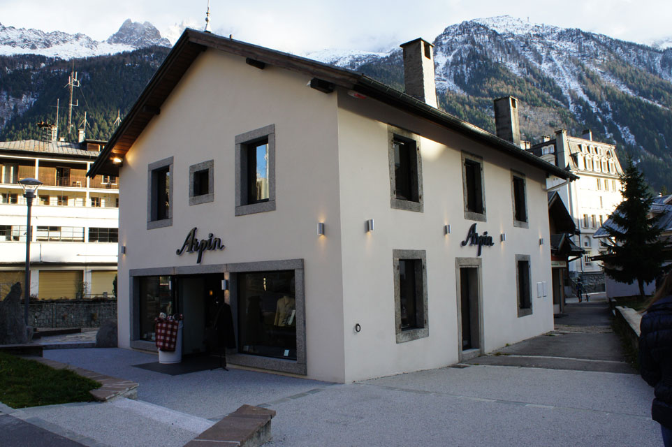 MAISON   HAND - ralisation boutique  ARPIN  Chamonix