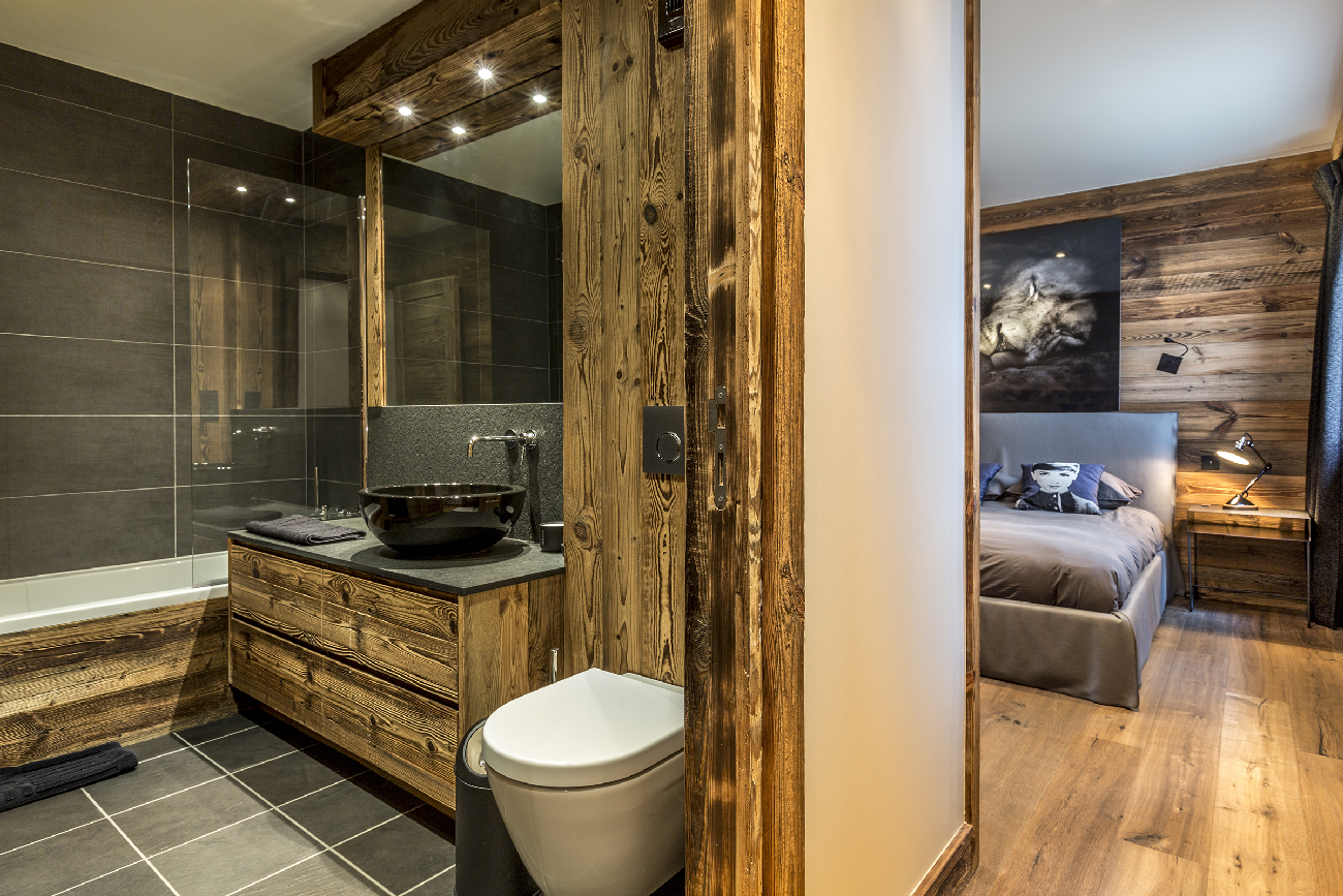 Maison HAND et le chantier de l'appartement de VAL D'ISERE - rénovation et décoration d'intérieur