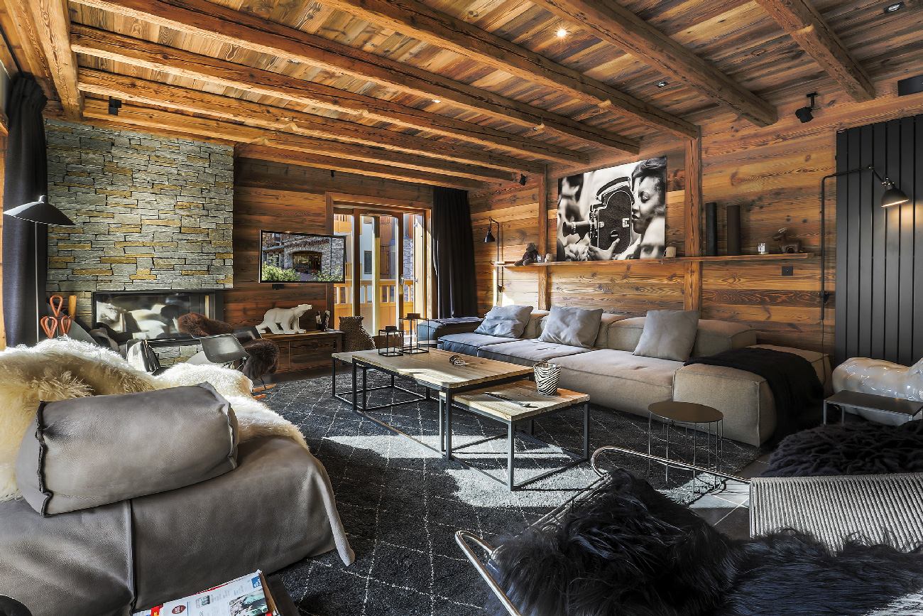 Maison HAND et le chantier de l'appartement de VAL D'ISERE - rénovation et décoration d'intérieur