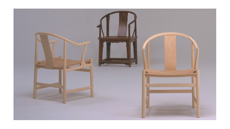 Maison HAND et la collection chaises et fauteuils Hans Wegner pour PP MOBLER