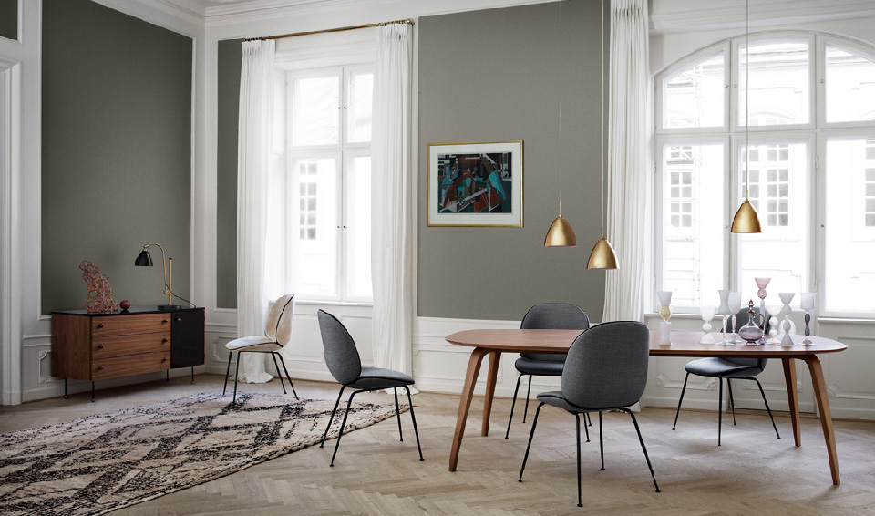 Maison HAND et la collection de mobiliers et luminaires GUBI