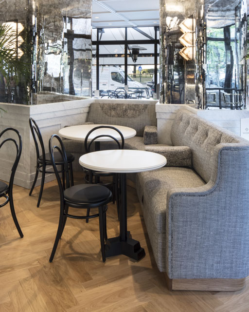 Maison HAND - CAFE du TROCADERO - rénovation et décoration d'intérieur - photos Guillaume GRASSET